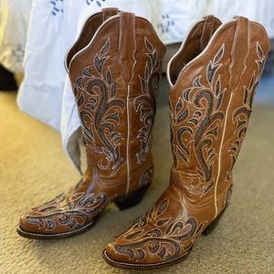 Women’s Western Boot size 8.5